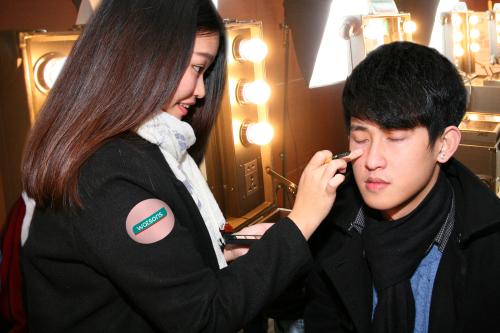 屈臣氏与你发现“美一刻” 揭秘国民美颜新动向