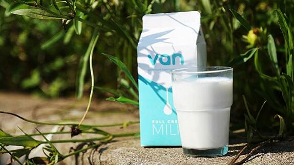 100元一瓶！被中国商人买下的澳洲高端牛奶开卖了