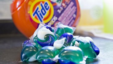 宝洁正在设法阻止人们吞食汰渍洗衣球