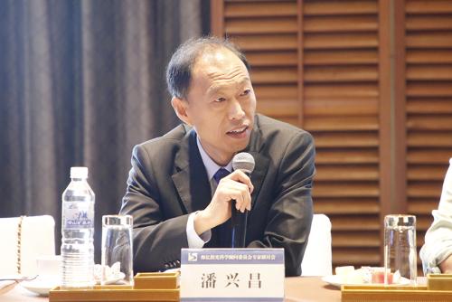 访中国食品发酵工业研究院特医食品研发中心主任潘兴昌博士