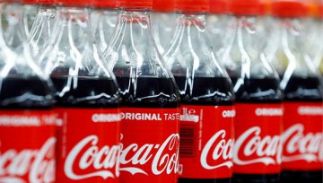 可口可乐公司2019年预期悲观，股价跌幅接近十年来最低点