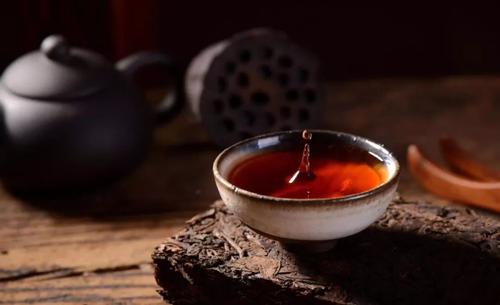 普洱茶人李瑞平： 30年执着追求那一片叶子