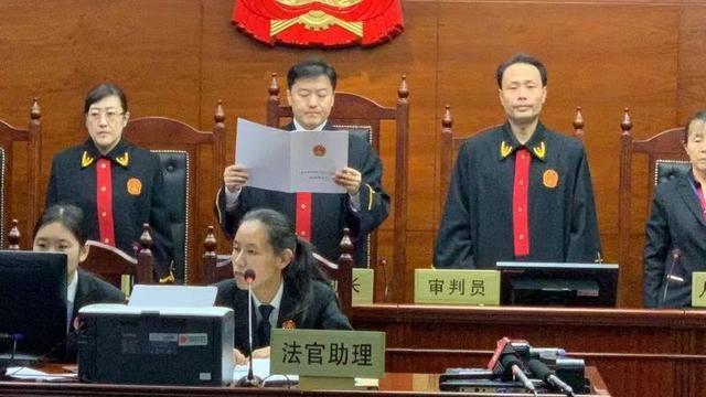 朋友圈兜售有害减肥食品，数名微商被判刑