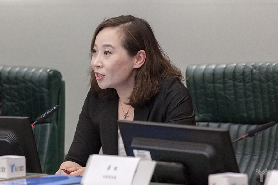 加拿大中餐及酒店管理协会会长侯朋朋 加拿大中餐及酒店管理协会会长侯朋朋