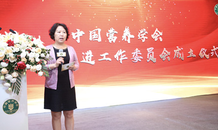 国营养学会倡导母乳喂养 启动2019世界母乳喂养周