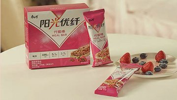 康师傅推出“阳光优纤”代餐棒