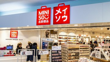 名创优品准备大幅降价，较计划多开一倍的店