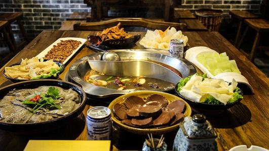 哈尔滨烧烤店火锅店将恢复堂食