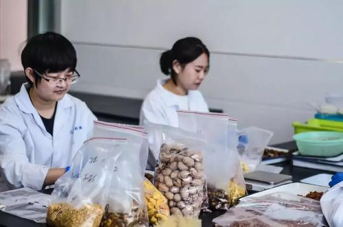 零食试吃员日尝百种零食的背后