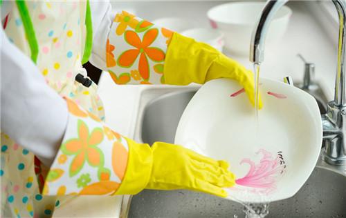 8款洗洁精PK，看看谁是“洗护王者”