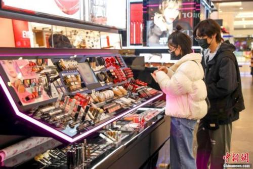 国产化妆品的机遇与挑战