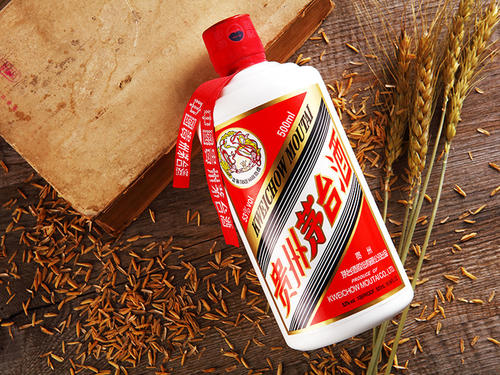 节前白酒涨价：飞天茅台专柜价3099元 