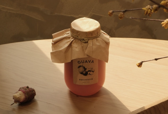 喜茶上新「木姜子滇木瓜」，灵感焕新滇西风物