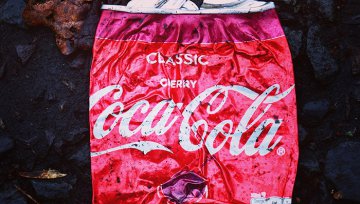 营收下降、裁员、减岗，肥宅快乐水还快乐吗？