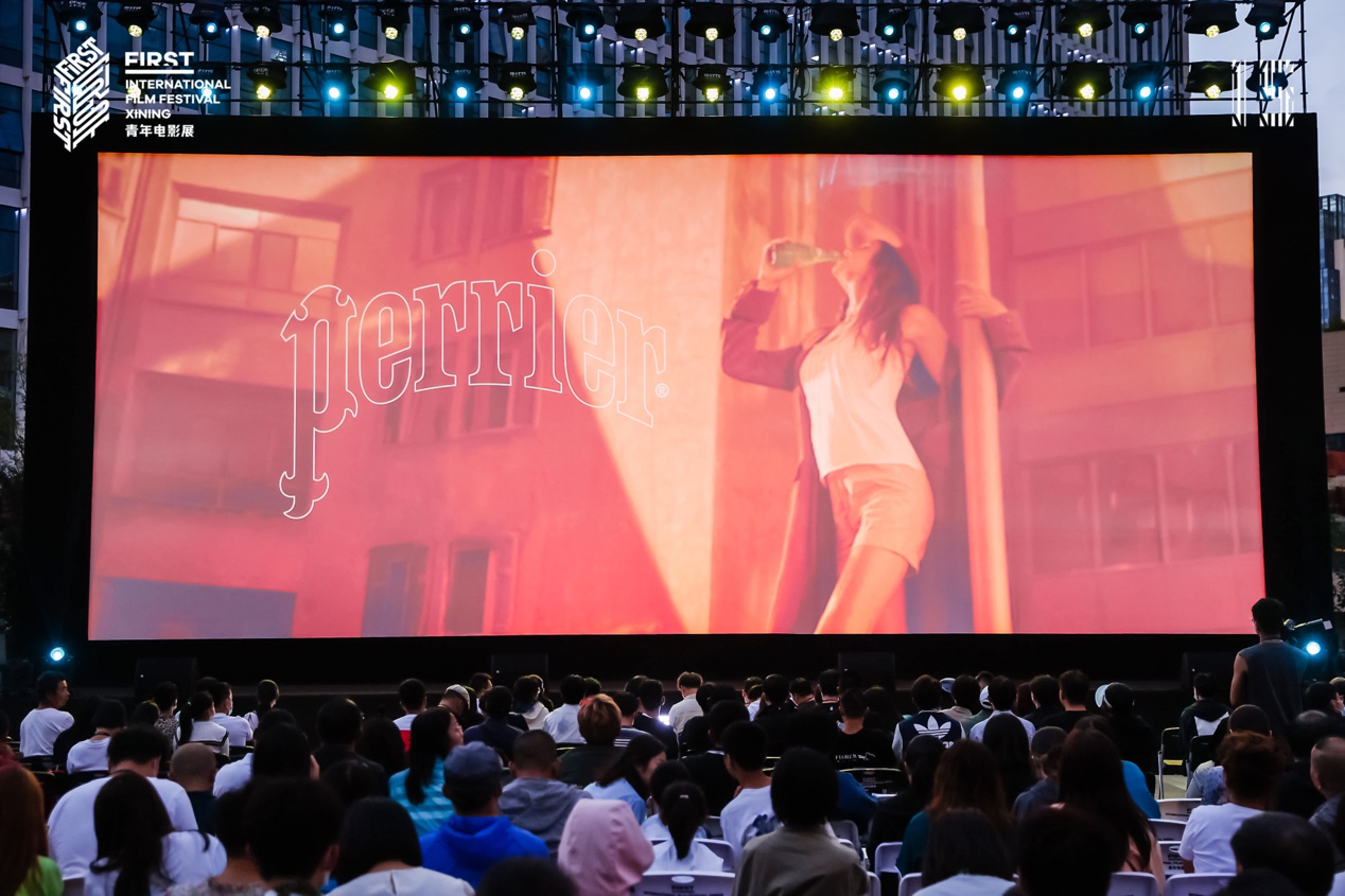 Perrier巴黎水全球广告大片来袭，激活夏日渴望，一起可劲造！插图(5)