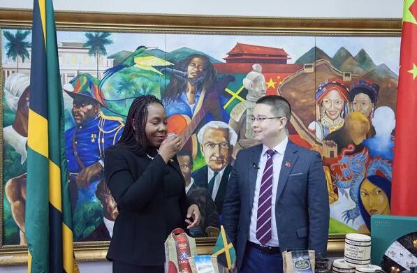 拒绝行业内卷，CStory世界精品限量咖啡礼盒玩出新高度