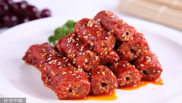 劲仔食品出了什么问题导致净利润连年下滑？