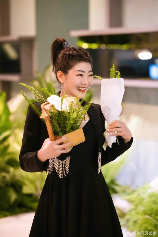 三十而悦,乘风破浪的姐姐都戴什么表