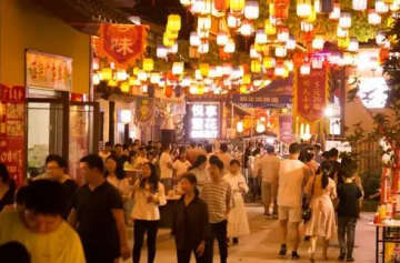 西安：“夜经济”释放消费潜力