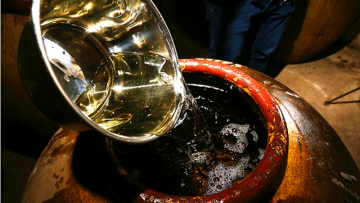 都是白酒，纯粮食酒比酒精酒好在哪里？