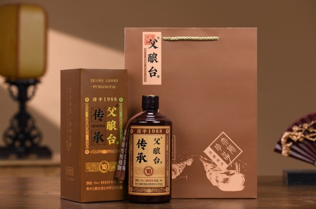 1988·茅台镇·父酿台：三代人守承的一坛醇